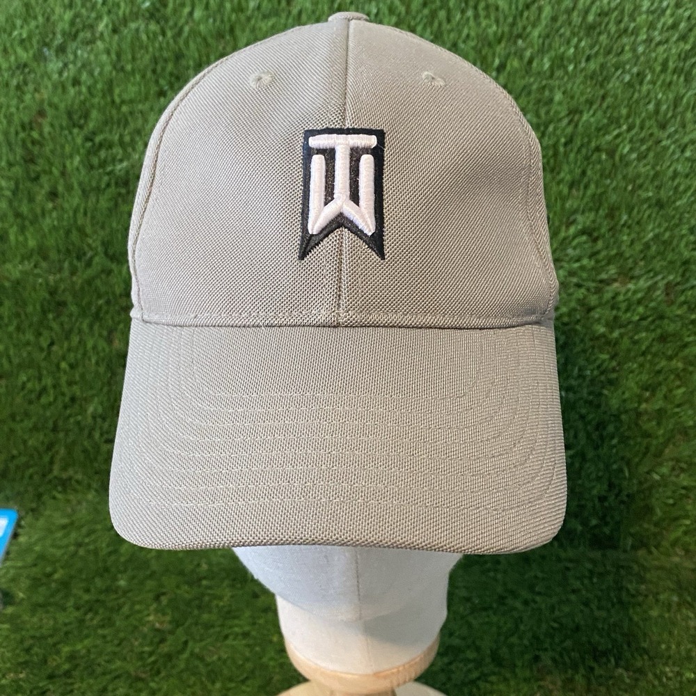 VINTAGE Nike Tiger Woods Collection Golf Hat Cap Adult Embroidered FlexFit S/M